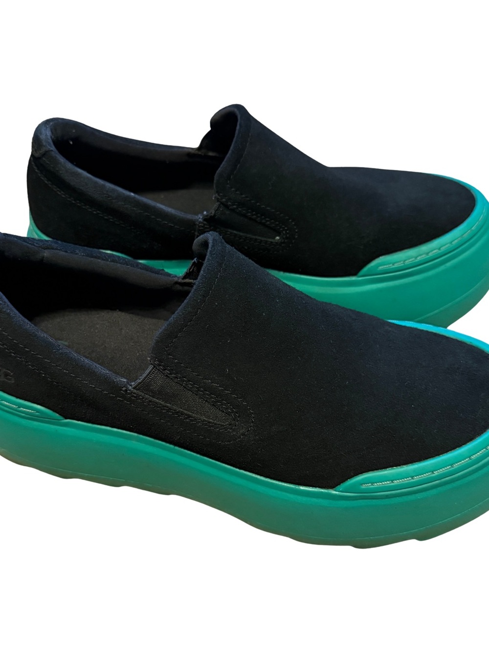 UGG Marin Mega Slip On Sneakers Black Suede Green Chunky Platform Soles 8M